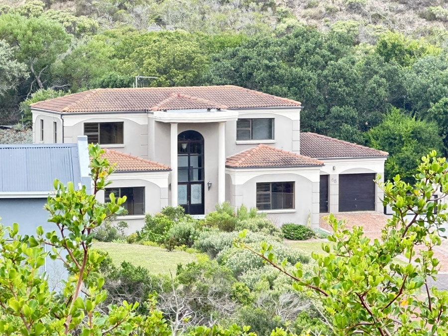 4 Bedroom Property for Sale in Cola Beach Western Cape